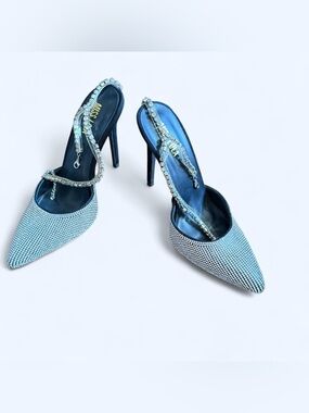 ✨💎 Miss Lola Rhinestone Pointed Heels Size 6 💎✨